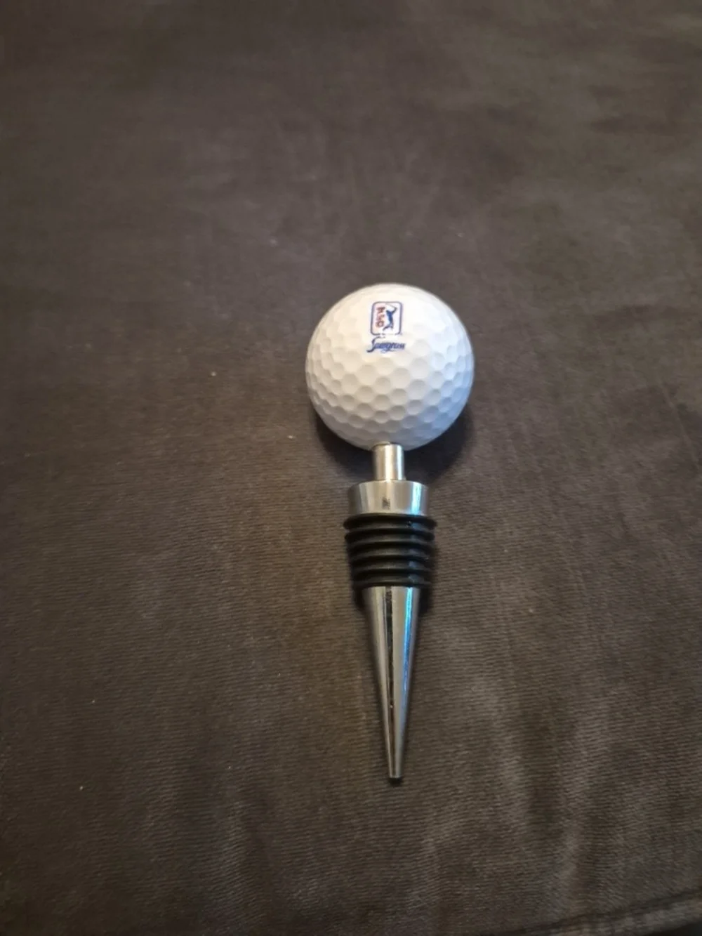 PGA Tour White & Silver Golf Ball Bottle/Wine  Stopper